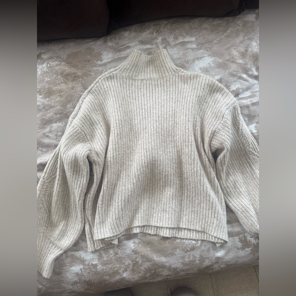 LUSH Turtleneck Sweater - Picture 6 of 6